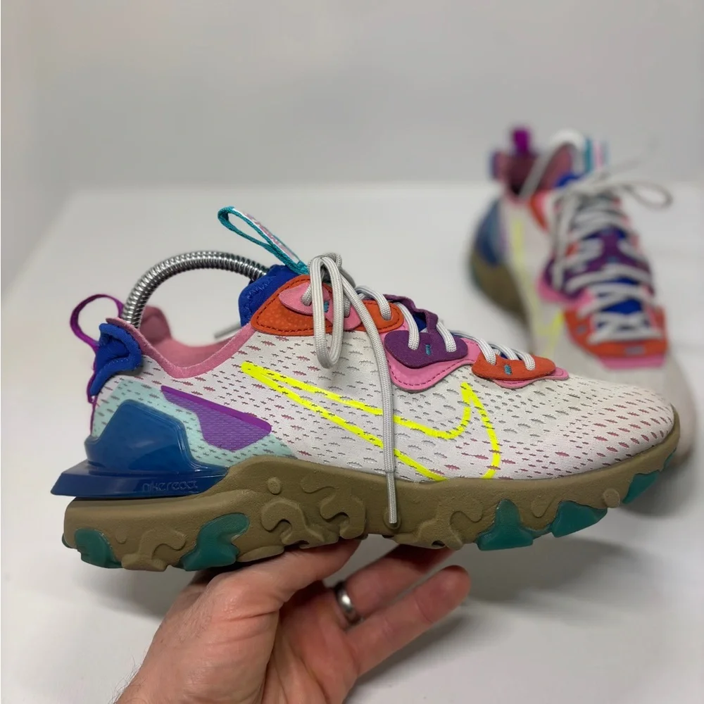 Nike React Vision DMSX Chunky Sneakers Women’s 8.5 Neon Pastel